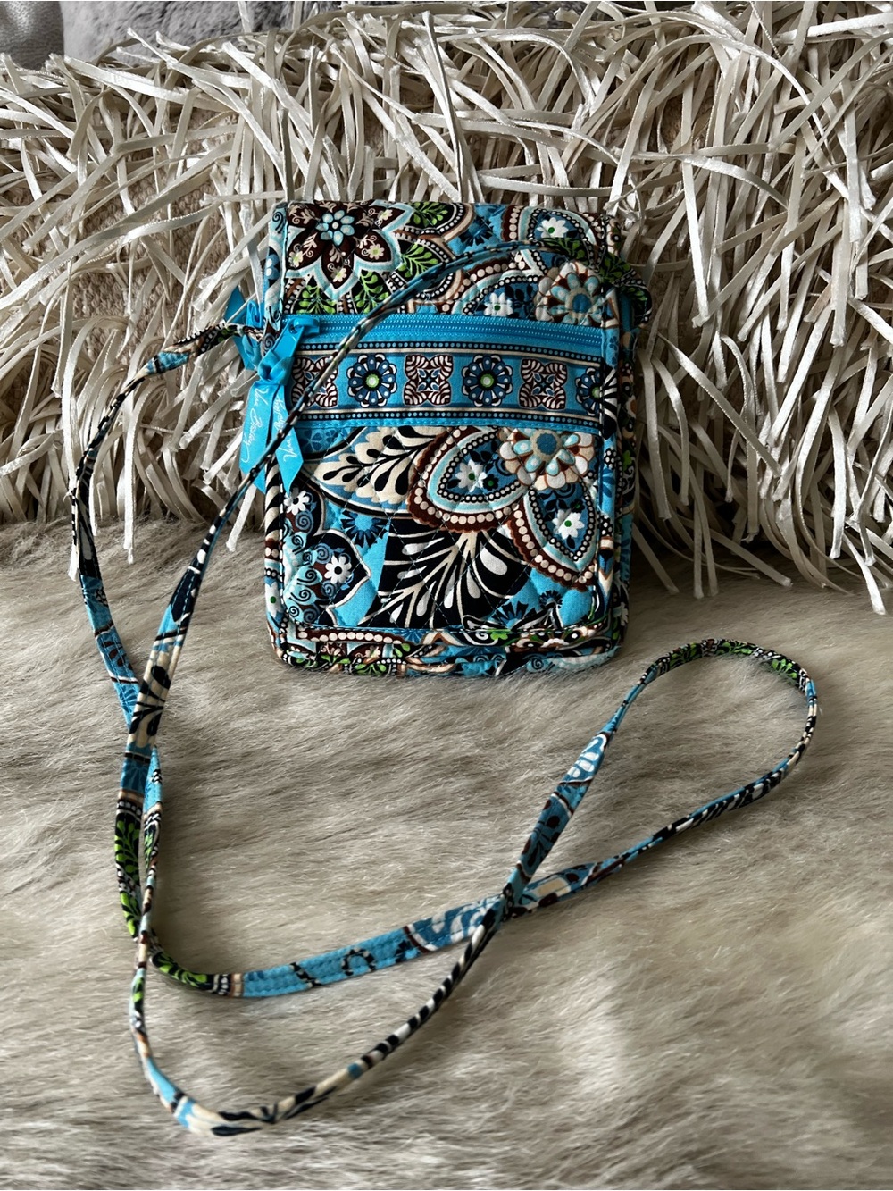VERA BRADLEY Bali Blue 2009 Mini Hipster Hook Latch Gold Travel Crossbody Y2K